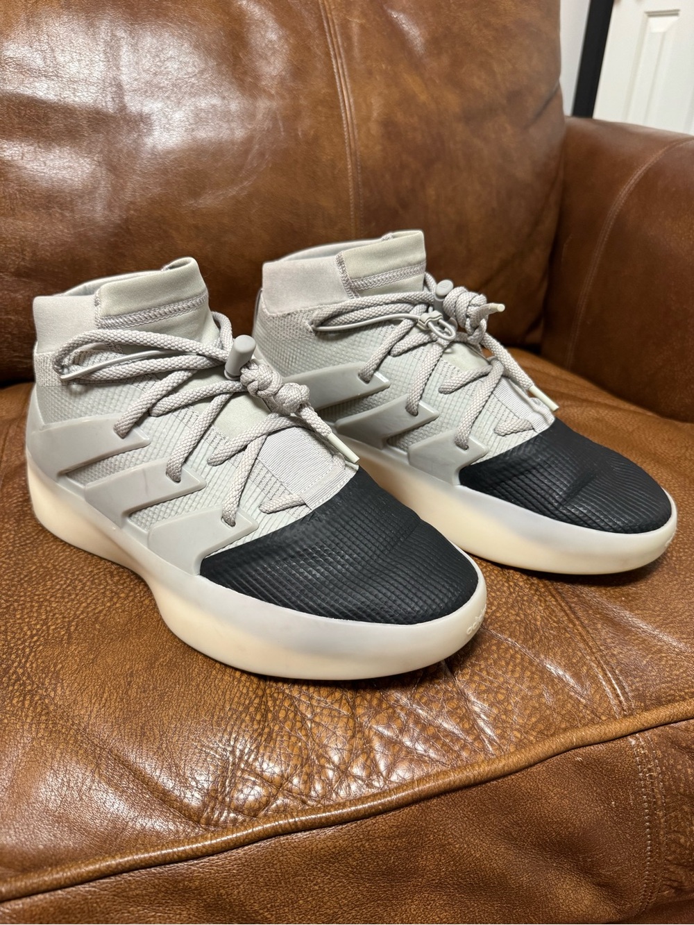 Adidas Fear of God Athletics I Basketbal